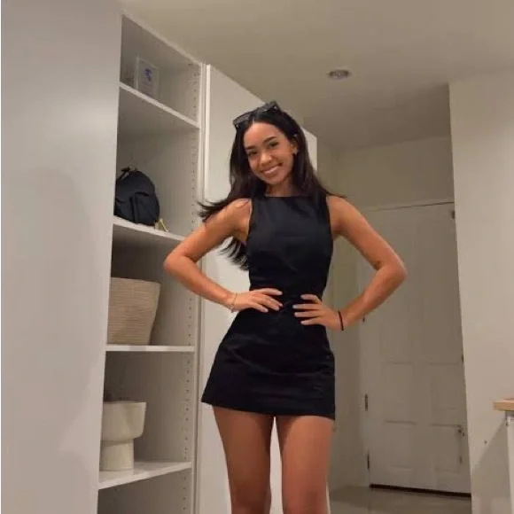 Princess Polly Yumiko Romper - Picture 2 of 8